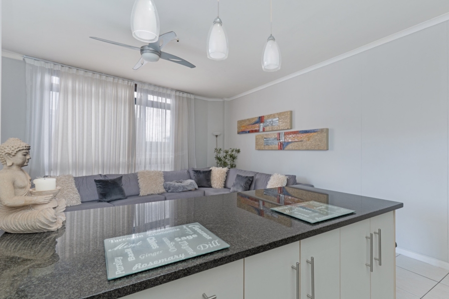 2 Bedroom Property for Sale in Cape Town City Centre Western Cape